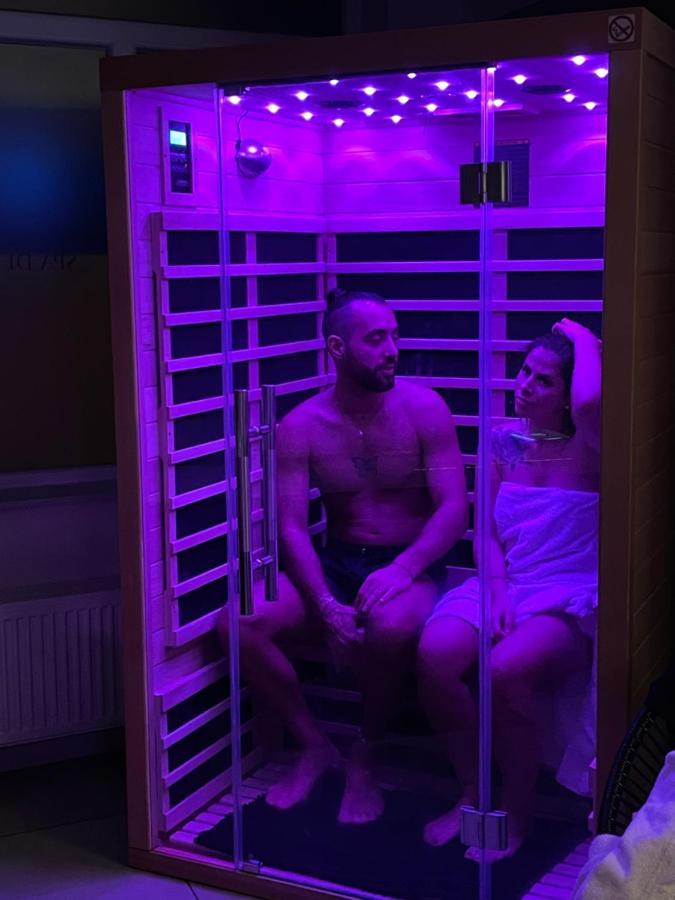 Spa Palawan Prive Avec Jacuzzi Et Sauna Liege Hotel Ngoại thất bức ảnh